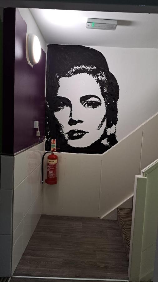 Bianca House Hotel Liverpool Esterno foto
